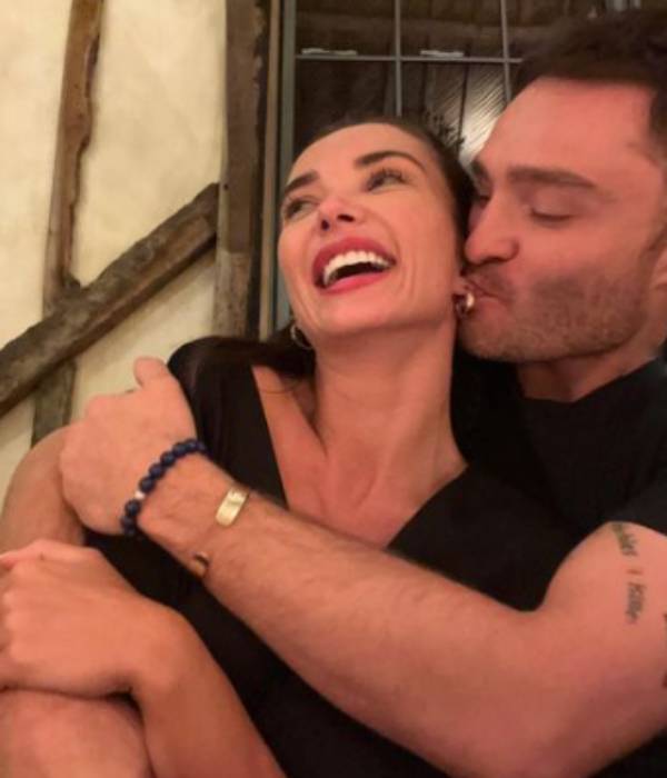 டைட்டானிக் பாணியில் 