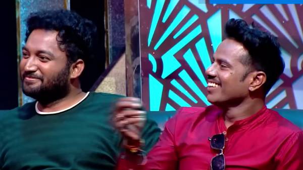 ஜனனி தங்கை போன்றவர் ஜனனி தங்கை போன்றவர்