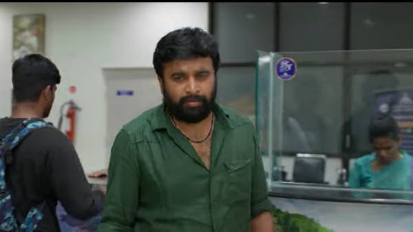 அயோத்தி சந்தித்திருக்கும் கதை சர்ச்சை 