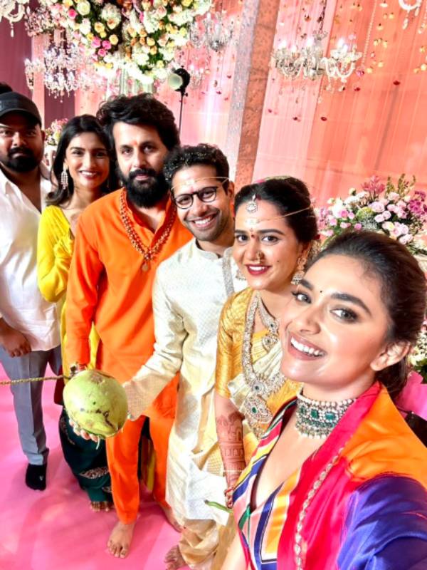 டோலிவுட் டைரக்டர் 