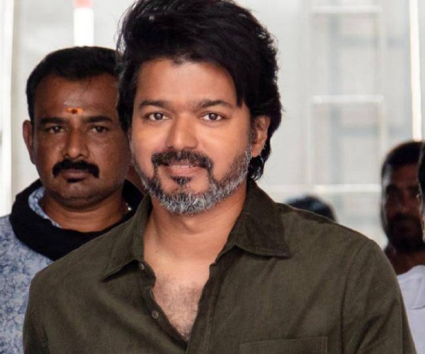 உற்சாகத்தில் விஜய் ரசிகர்கள் 