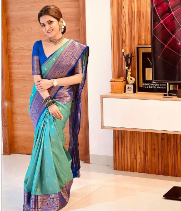 வெள்ளித்திரையிலும்