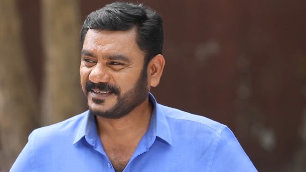 அரசு வேலையில் கண்ணன் அரசு வேலையில் கண்ணன்