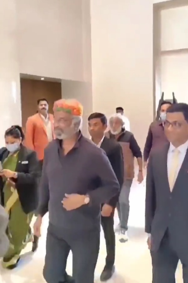 ரஜினிகாந்த் வீடியோ பகிர்வு 