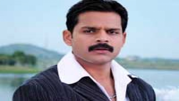  12 பி ஹீரோ ஷாம்