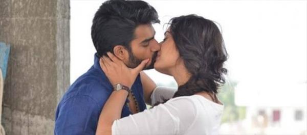 30க்கும் மேற்பட்ட முத்தங்கள் 