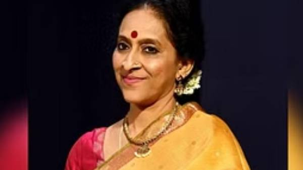 பின்னணி பாடகியான பாம்பே ஜெயஸ்ரீ