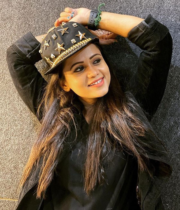 விலகிய மணிமேகலை 