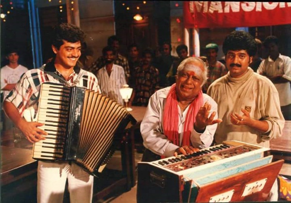 எம்.எஸ்.விஸ்வநாதனுக்காக கஷ்டப்பட்ட இயக்குநர் எம்.எஸ்.விஸ்வநாதனுக்காக கஷ்டப்பட்ட இயக்குநர்