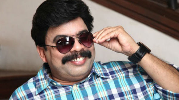 பவர் ஸ்டார் சீனிவாசன்