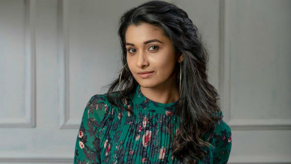 கவுதம் கார்த்திக் ஜோடி 