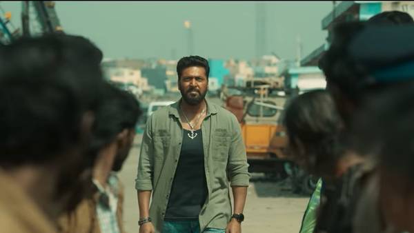 துறைமுகத்தை மையமாக வைத்து உருவாகியிருக்கும் அகிலன் 