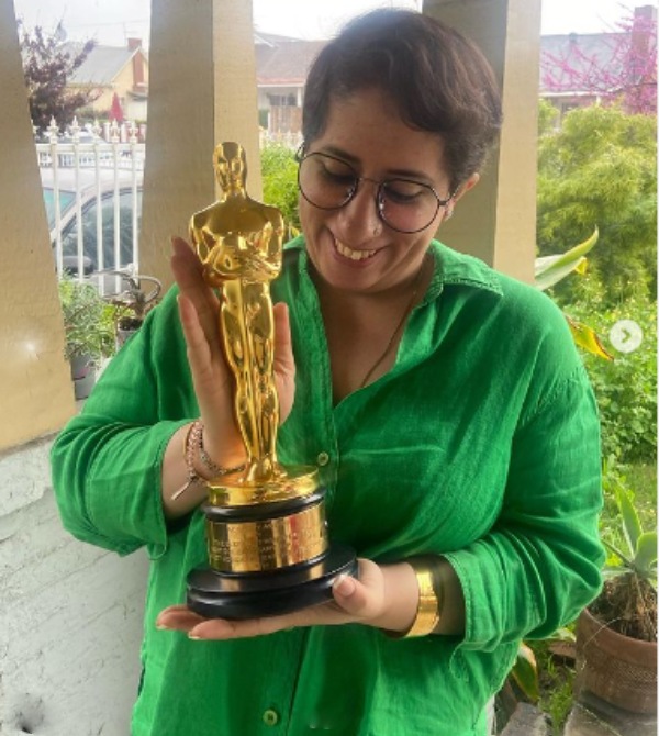 தி எலிபென்ட் விஸ்பரர்ஸ் தயாரிப்பாளர் 