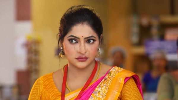 மட்டம் தட்டும் ராதிகா மட்டம் தட்டும் ராதிகா