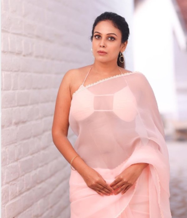 இது ஜாக்கெட்டா செல்லம்