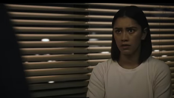 தி நைட் ஏஜென்ட் (ஆங்கிலம்)