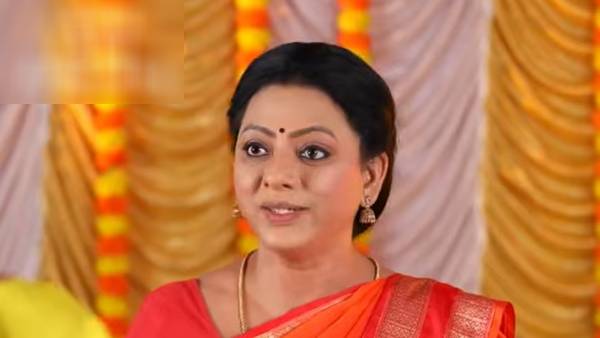 பாக்கியாவின் கேன்டீன் கான்டிராக்ட்