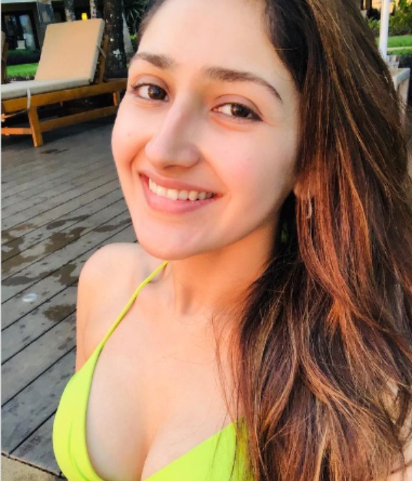 யம்மா அழகம்மா 