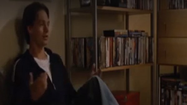 அன்பை பரிமாறிக் கொள்ளும் அடையாளம் 