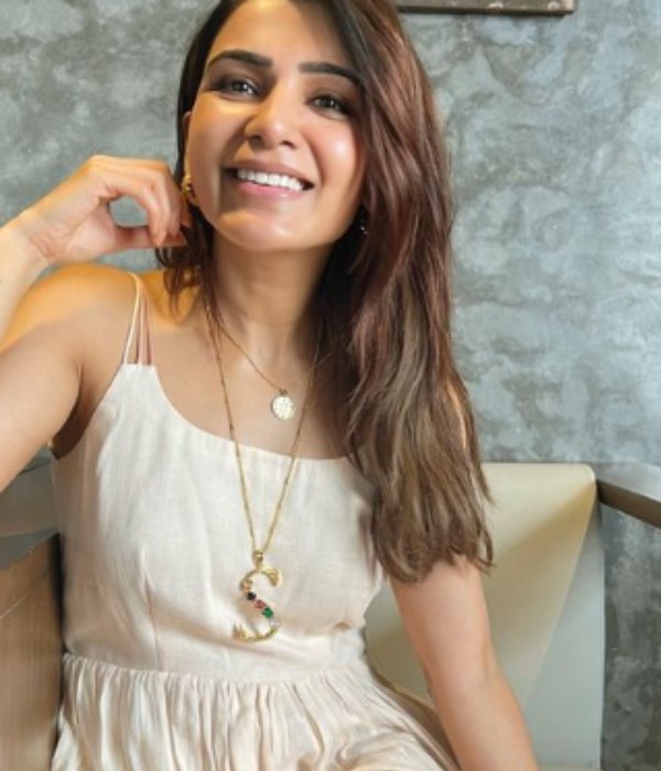 25 மில்லியன் பாலோயர்கள் 