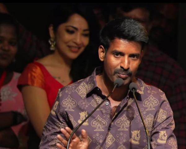 பாட்டி வீடு இங்க தான் இருக்கு 