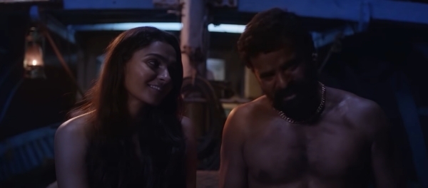 ஆண்ட்ரியாவின் அரைநிர்வாணக் காட்சி ஆண்ட்ரியாவின் அரைநிர்வாணக் காட்சி