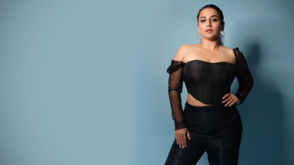 டாய்லெட் போஸ் டாய்லெட் போஸ்