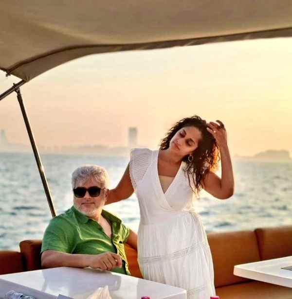 Ajith shalinis Special wedding day photos Trending on social media 