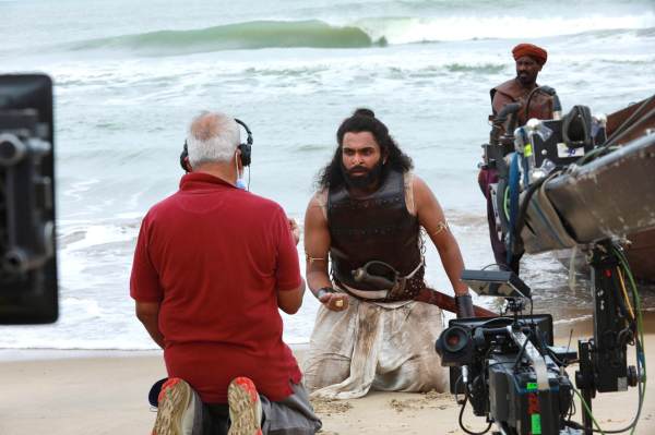 Maniratnam gives clarification on Ponniyin Selvan 2 story and characters changes 