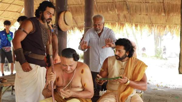 A Quick Recap of Ponniyin Selvan 1 in Tamil 