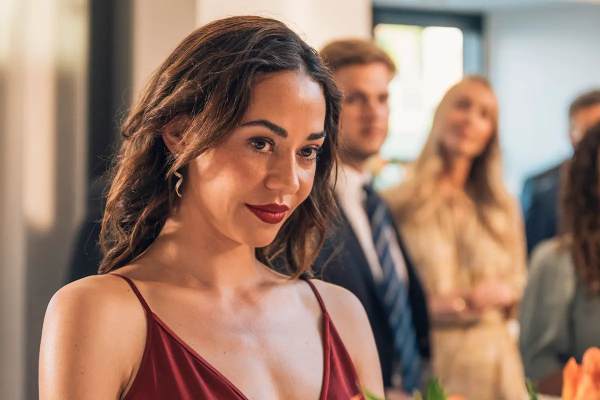 Loving Adults Movie Review in Tamil Loving Adults Movie Review in Tamil