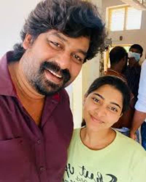 Malavika Sreenath faces horrific casting couch in Malayalam Cine Industry Malavika Sreenath faces horrific casting couch in Malayalam Cine Industry