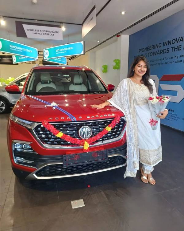 Rachita Mahalakshmi bought a new car worth 22 lakh rupees