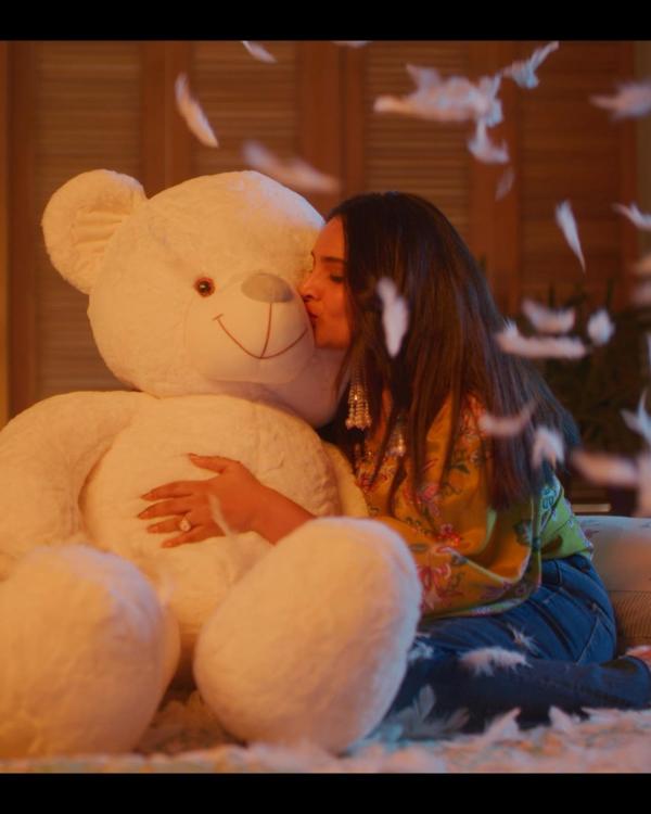 எம்பி ஆனார்