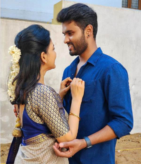 Pavni and Amir latest intimate romantic photos out now Pavni and Amir latest intimate romantic photos out now