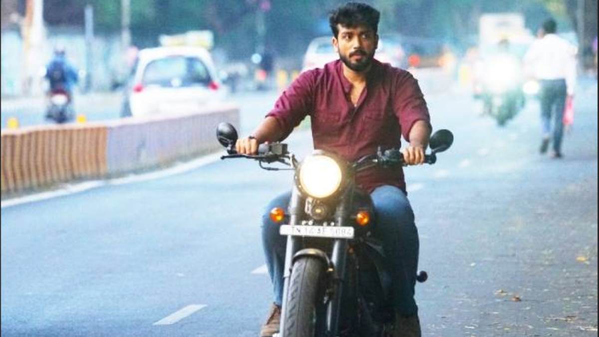 First Look of Aval Peyar Rajni Released 