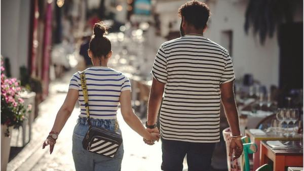 ஆறு ஆண்டு காதல்