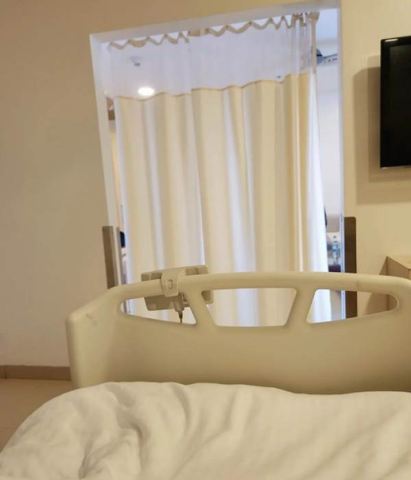  Kushboo Health Issue: Actress Kushboo admitted to Hospital for Viral fever 