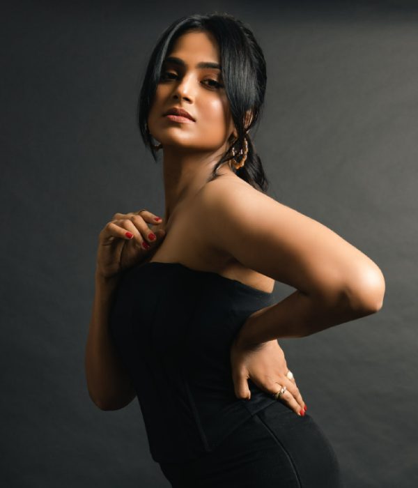 Actress Ramya Pandian black dress photos trending on social media Actress Ramya Pandian black dress photos trending on social media