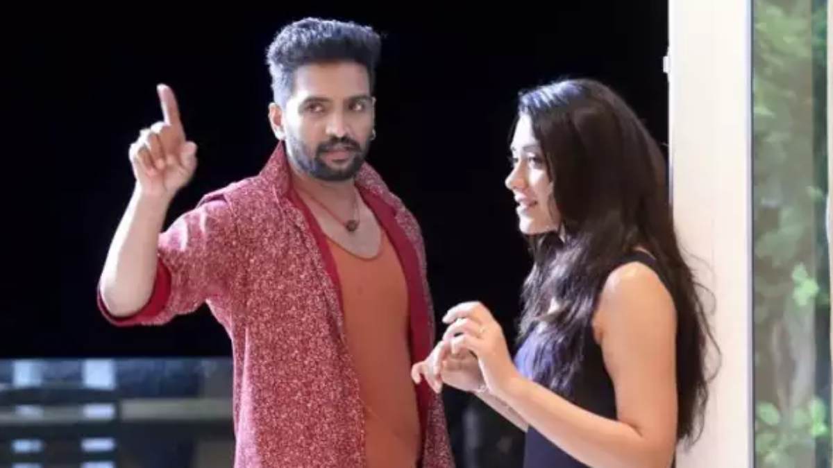 Actor Santhanams Dhilluku Dhuddu movies 3rd part to be planned 