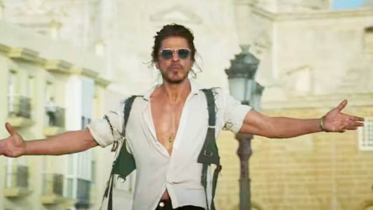 Shah Rukh Khan has received a salary of 200 crore rupees for the Pathaan film Shah Rukh Khan has received a salary of 200 crore rupees for the Pathaan film