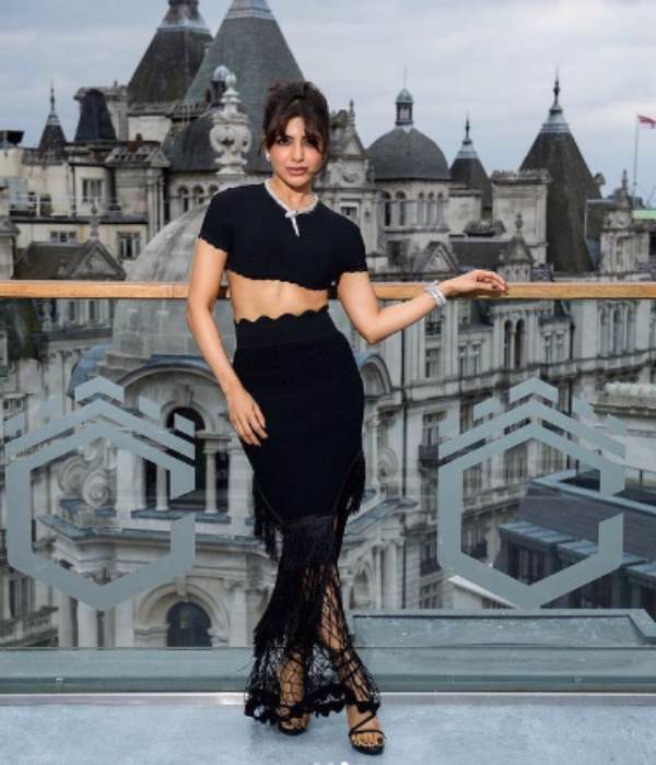 Actress Samantha joined Citadel web series Premiere show in London with cute black wear 