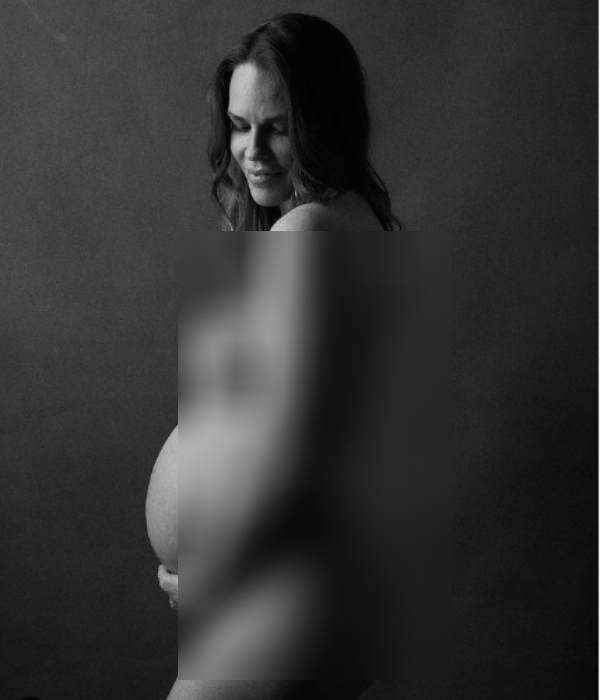48 years old Hilary Swank Drops Naked Photo From Maternity Shoot 48 years old Hilary Swank Drops Naked Photo From Maternity Shoot