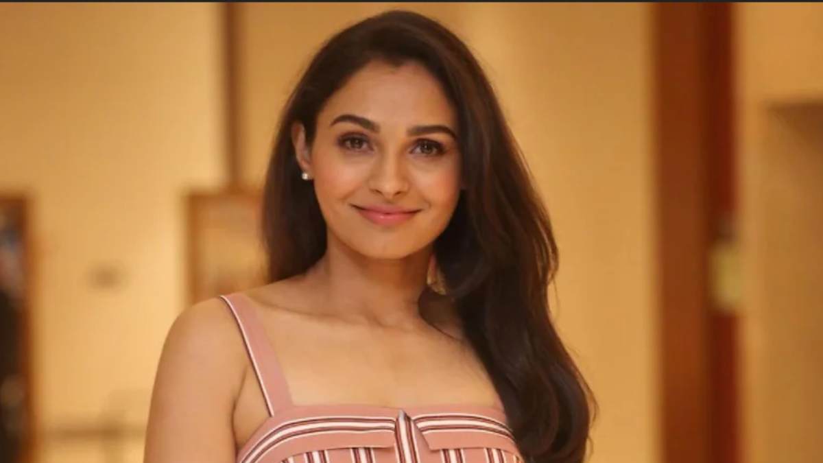 Do you Know Why Kamalhaasan Visting Actress Andrea Jeremiah House Frequently? Do you Know Why Kamalhaasan Visting Actress Andrea Jeremiah House Frequently?