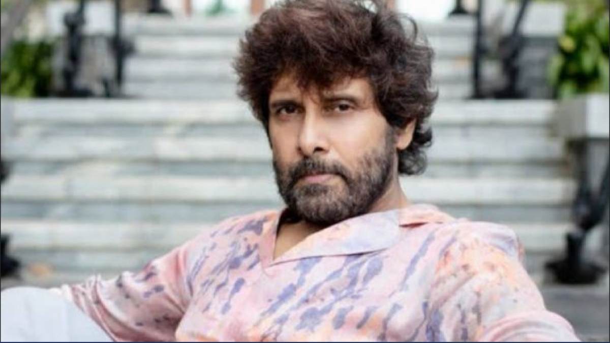 Chiyaan Vikram Watch Price is 21 Lakhs Rupees Fans are shocked Chiyaan Vikram Watch Price is 21 Lakhs Rupees Fans are shocked