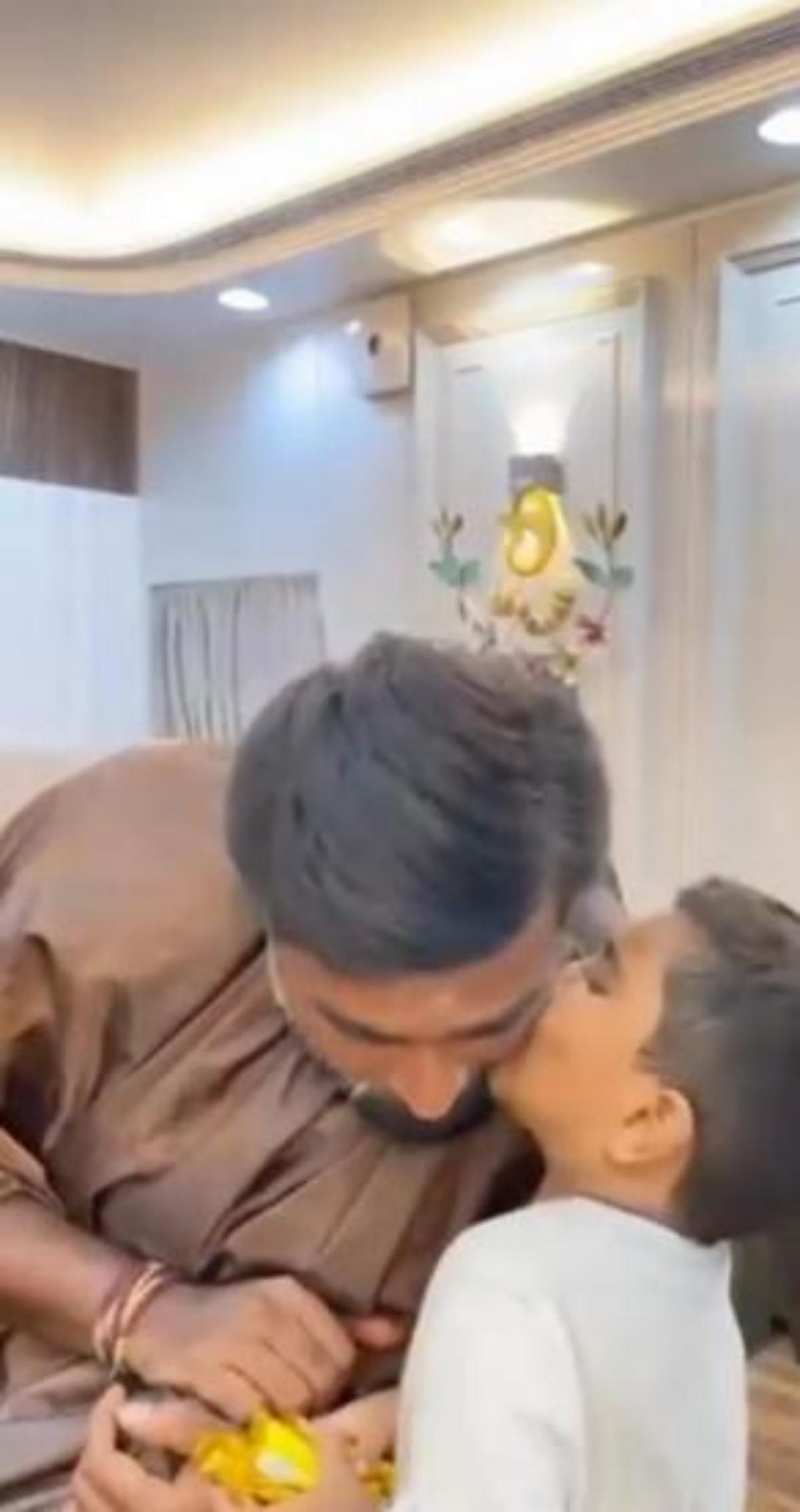 Vijay Sethupathi cute chat with his super fan video goes trending