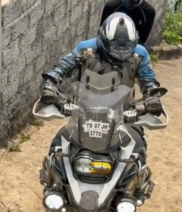 AjithS Bike Ride In Nepal Video Gone VIral On Socila Media 