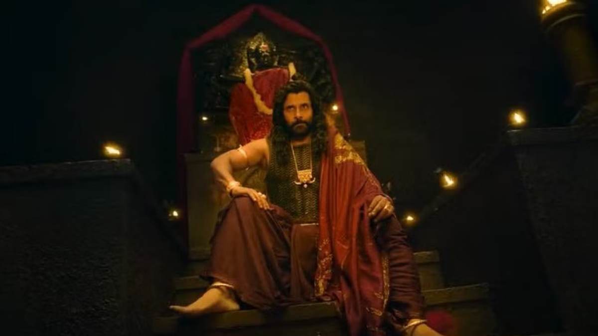  Chiyaan Vikrams performance in Ponniyin Selvan 2 has received a huge response from fans