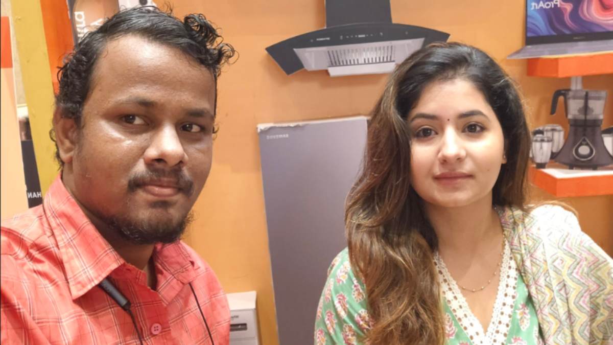  Ponniyin Selvan 2 IMAX Show Cancelled due to Technical Issue 