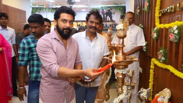 வேட்டி சட்டையில் சூர்யா 